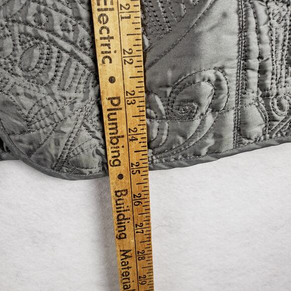 Chicos Women's 3 Embroidered Quilted Bomber Jacket Silver Metallic Bold Artsy - Picture 4 of 8